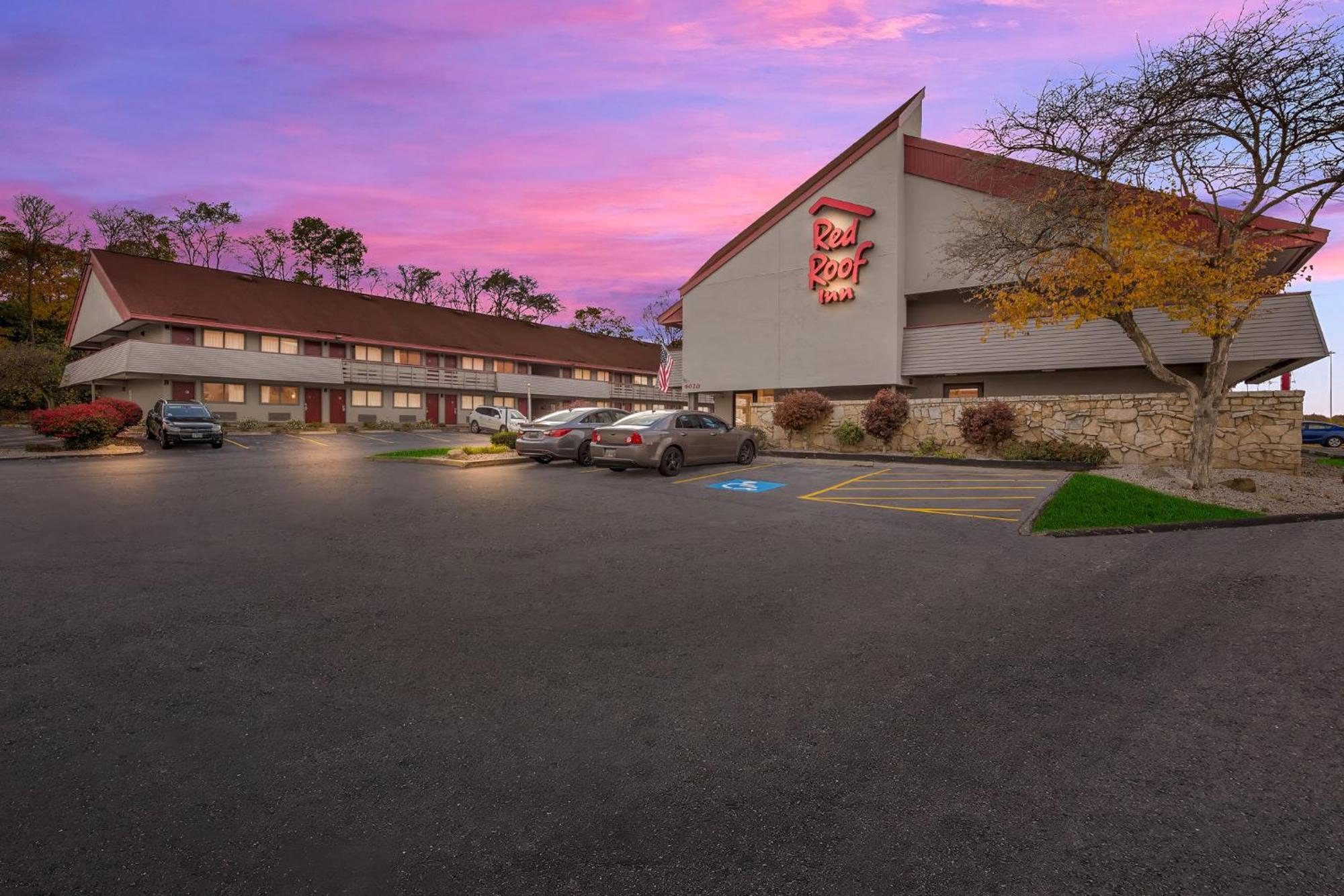 Red Roof Inn Cleveland - Independence Exterior foto